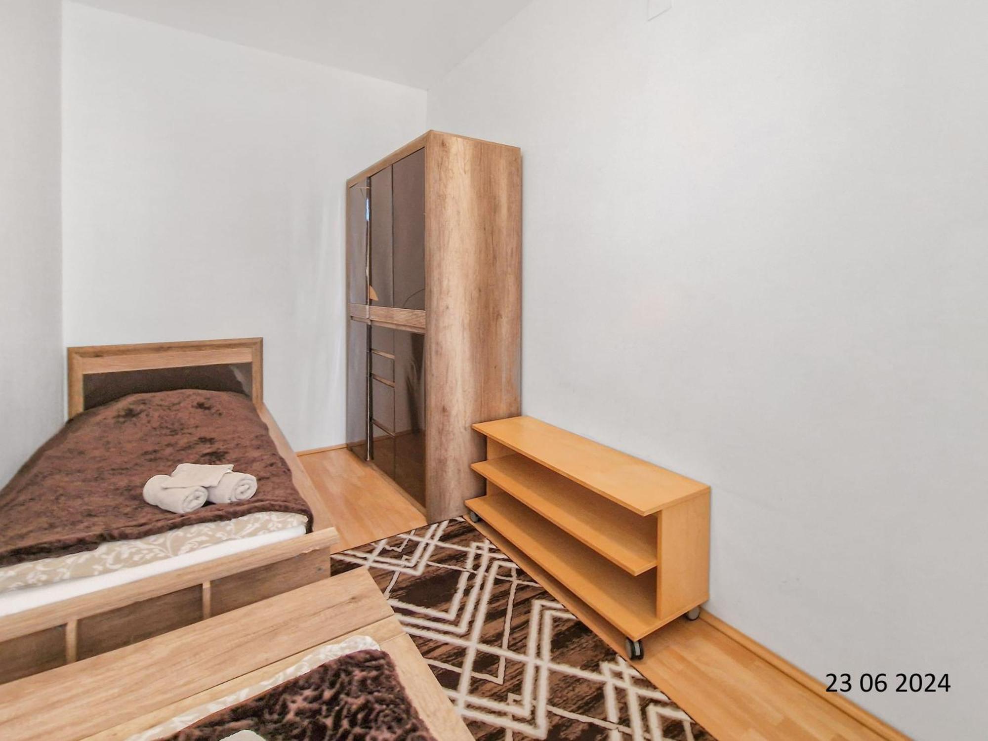 Elegant Three-Bedroom Suite ウィーン エクステリア 写真