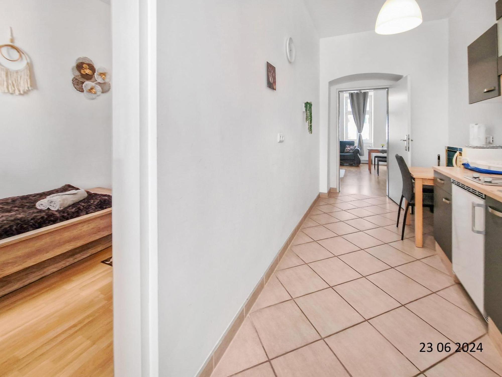 Elegant Three-Bedroom Suite ウィーン エクステリア 写真