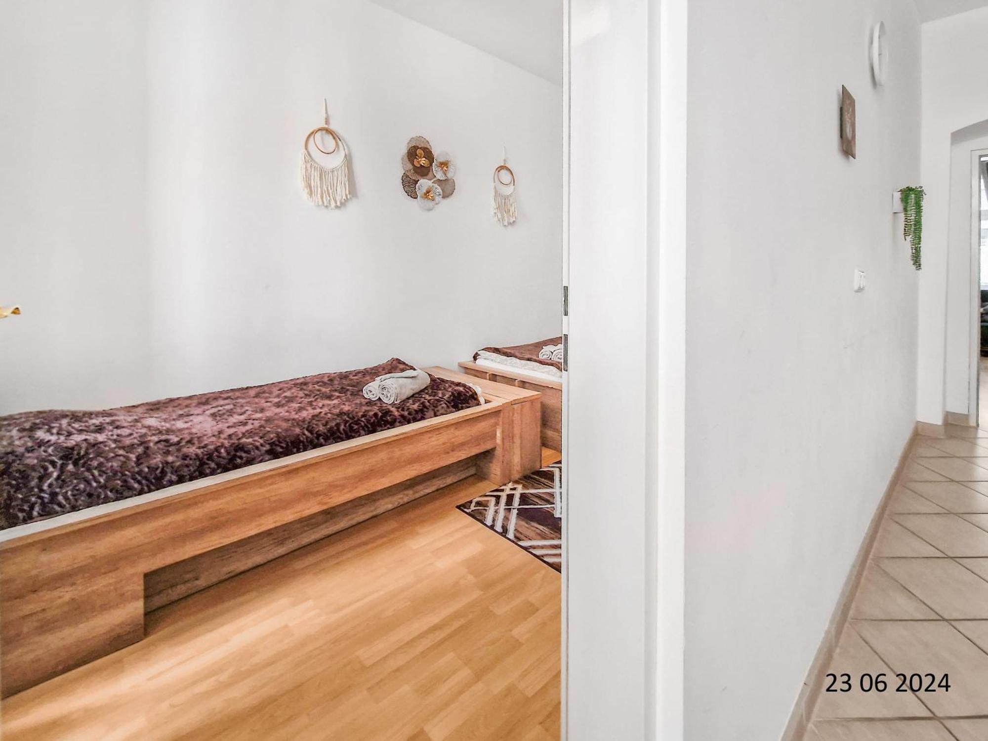 Elegant Three-Bedroom Suite ウィーン エクステリア 写真