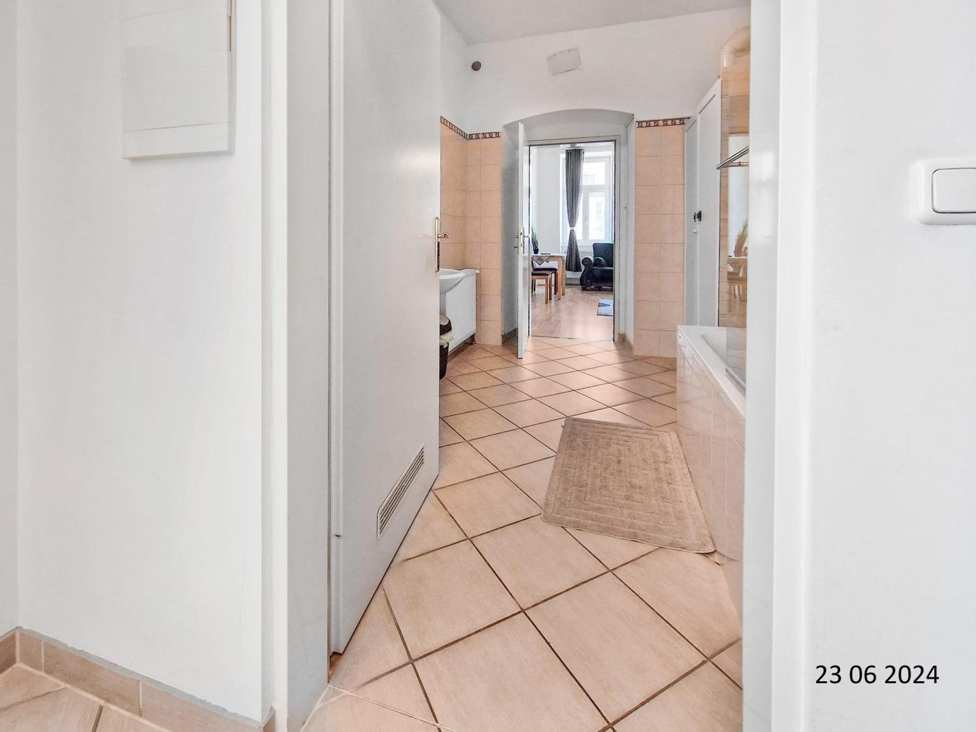 Elegant Three-Bedroom Suite ウィーン エクステリア 写真